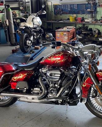 Harley-davidson Touring Road King Chicano