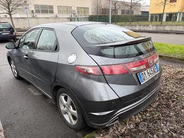 Honda Civic 1.4 i-DSi benzina euro5 incidentato