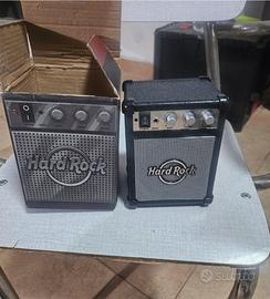 cassa Bluetooth a forma di amplificatore di chitar