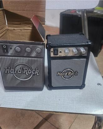 cassa Bluetooth a forma di amplificatore di chitar