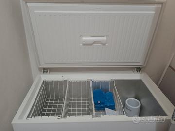 Congelatore a pozzetto