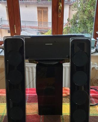 Lettore dvd con impianto home theatre