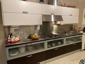 Cucina Arclinea con elettrodomestici