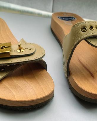 Sandali Pescura Scholl.