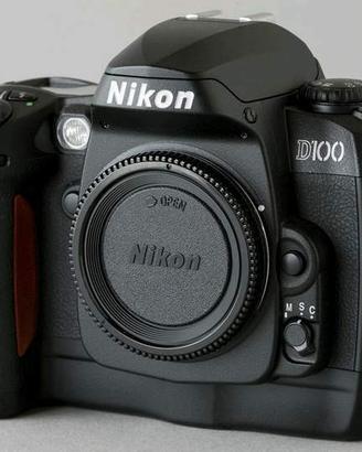 Nikon d100 reflex digitale dx