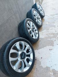 Pneumatici invernali con cerchio Fiat 500L