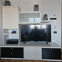 Mobile da arrendamento b/n con cassettoni capienti