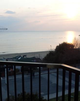 LAST LAST FOLLONICA SU SPIAGGIA dal 12 sett