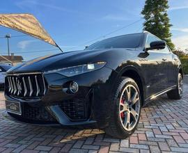 MASERATI Levante V6 Diesel AWD Gransport