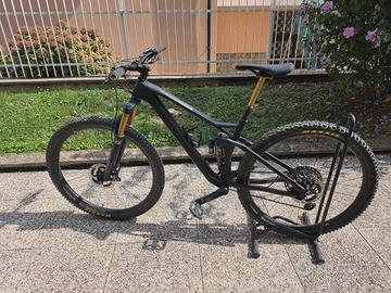 MTB CUBE 29 carbonio taglia M Fox Kashima