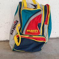 Borsa trolley, zaino e borsone sub marca MARES