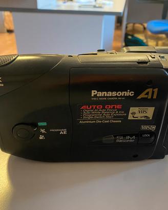Panasonic NV-A1E videocamera portatile VHS-C
