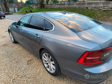 volvo s90 d4 momentum bussiness
