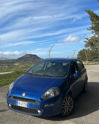 Fiat Punto 1.3 MJT II 75 CV 5 porte SPORT