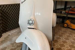 vespa 50 l
