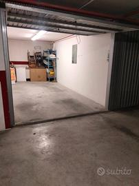 Posto auto in garage chiuso