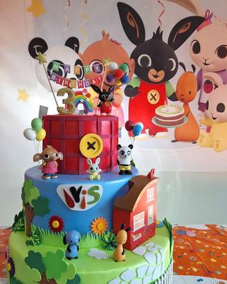 Torta scenografica Bing 