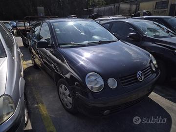 Volkswagen Polo 2002 Demolita - Per Ricambi
