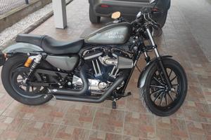 Harley Davidson 883