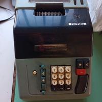 Calcolatrice OLIVETTI ELETTROSUMMA 22