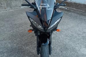 YAMAHA FAZER S2 600