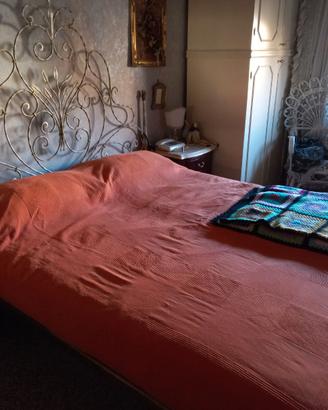 CAMERA DA LETTO IN FERRO BATTUTO