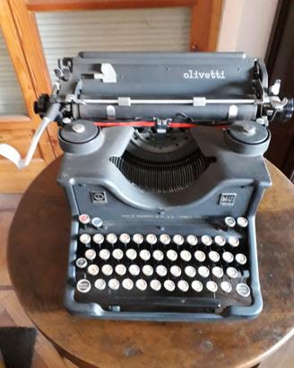Macchina da scrivere vintage