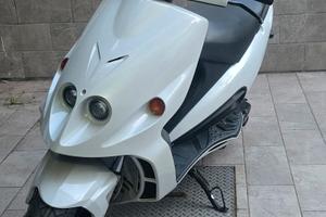 Phantom f12 bianco perla 