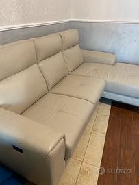 Divano pelle