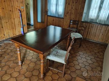 tavolo allungabile con 6 sedie 