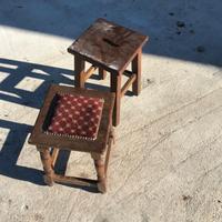 Sgabelli in legno
