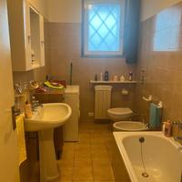 Ampio bilocale a Bosisio Parini-terrazzo