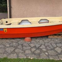 Barca Famver vetroresina doppio scafo