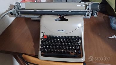 Macchina da scrivere