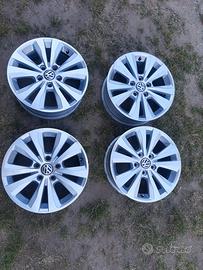 4 cerchi originali 16 vw golf tiguan touran troc 