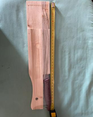 Set Tagliere in Legno con Coltello