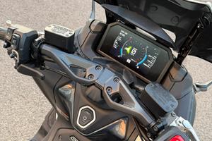 Tmax 560 tech Max