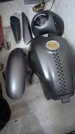 serbatoio  ducati e accessori monster 