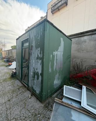 Container mobile con bagno