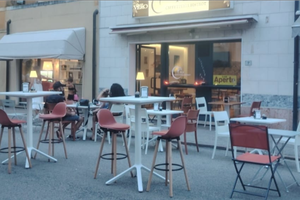 Attività commerciale/bar