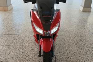 Aprilia sxr 50 rosso