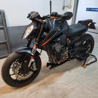 KTM 890 Duke - 2021