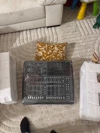 Behringer x32 compact