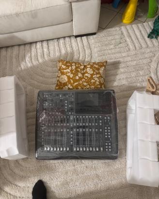 Behringer x32 compact