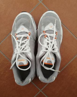 Scarpe reebok da corsa ginnastica o tempo libero