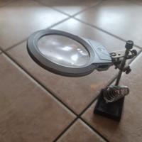 Lente di ingrandimento da tavolo