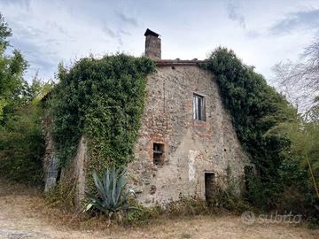 Rustico / Casale di 92 m² con box auto a Umbertide