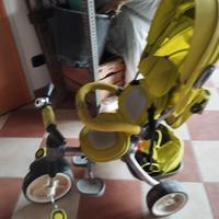 Triciclo con maniglione 