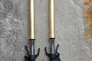 forcelle Yamaha R6 2005