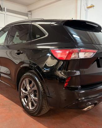 Ford Kuga 2.5 Full Hybrid 190 CV CVT 2WD ST-Line X